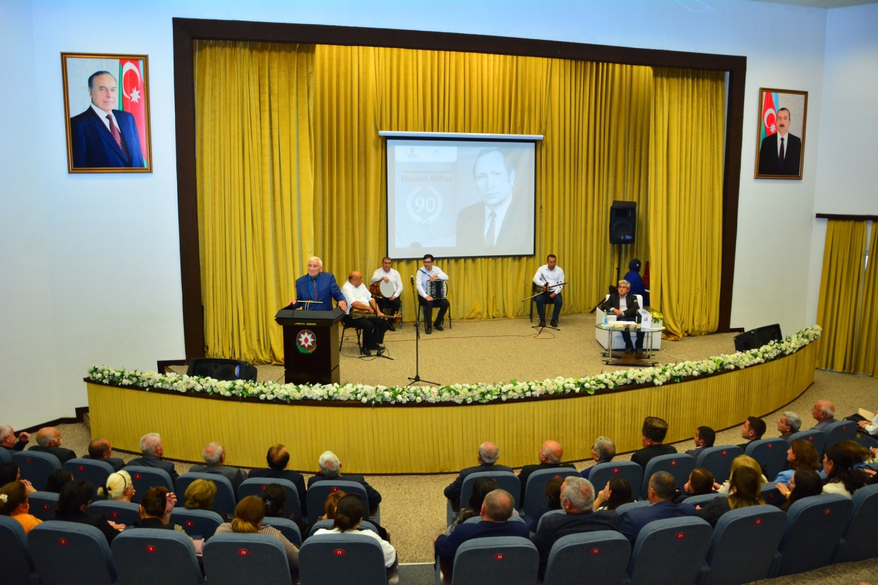 Ağstafada şair Həmid Abbasın 90 illik yubileyi qeyd olundu - FOTOLAR